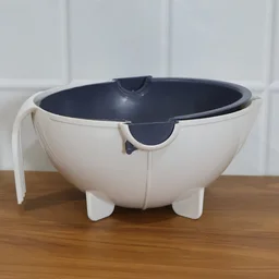 2-in-1 Vegetable Washing Bowl – Effortless Rinsing & Draining
