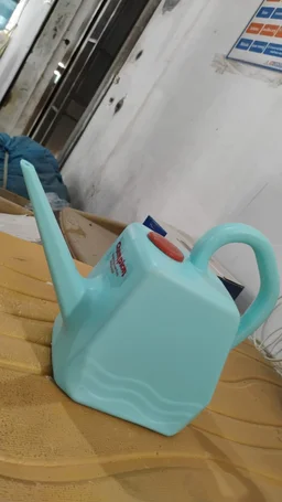 2L Gardening Watering Can – Ergonomic Handle & Precision Spout