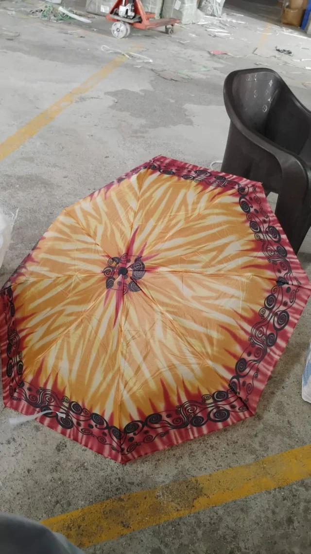 3-Fold Foldable Umbrella – UV & Rain Protection for Travel