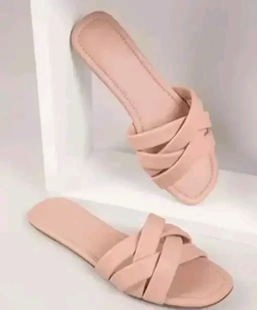 Gorgeous Women Flats 0.3 Mo - IND-5