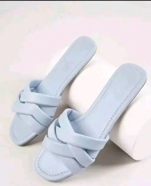 Gorgeous Women Flats 0.5 Mo - IND-4