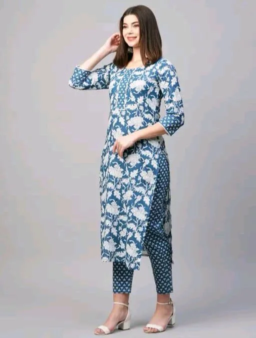 Trendy Attractive Women Kurta Sets Mo 01 - M