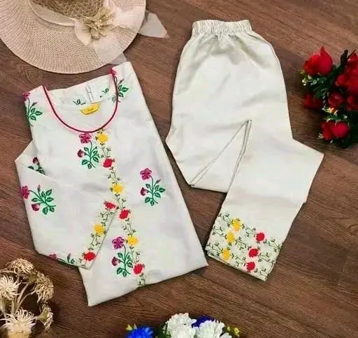 Banita Attractive Women Kurta Sets - XXL