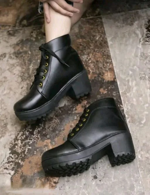 Fancy Latest Women Boots Modran 0.1 - IND6