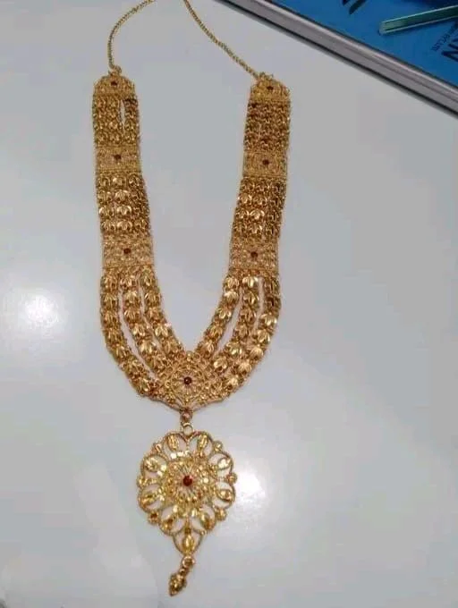 Twinkling Fancy Women Necklaces & Chains Modran 0.1 - Free Size