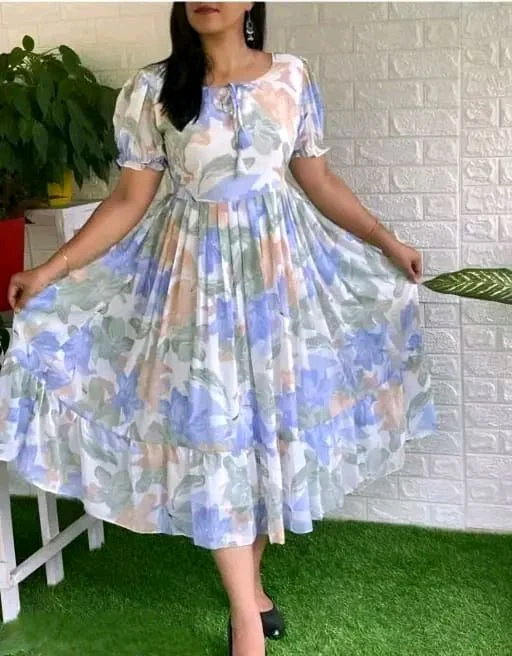 Classic Fashionable Women Dresses Modran 0.3 - L