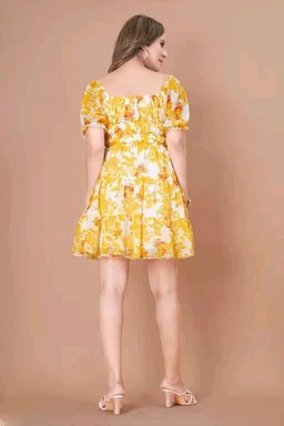 Catalog Name:*Classic Graceful Women Dresses* - L