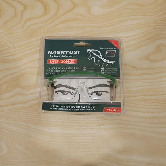 Adjustable Safety Goggles – Impact-Resistant Polycarbonate Lens for Workplace & Outdoor