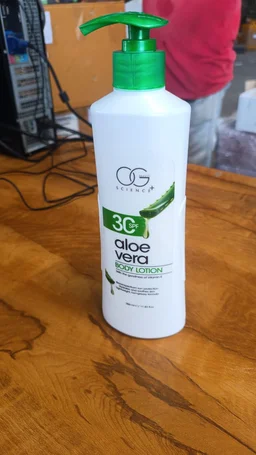 Aloe Vera Body Lotion with SPF 30 – Hydrating & Sun Protecting 350ML