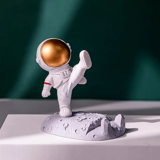 Astronaut Phone Holder – 3D Spaceman Design, Resin | PHOBIA