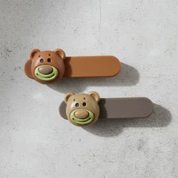 Bear Face Decorative Hair Clips Set – Playful & Secure Hold (4 Pc)
