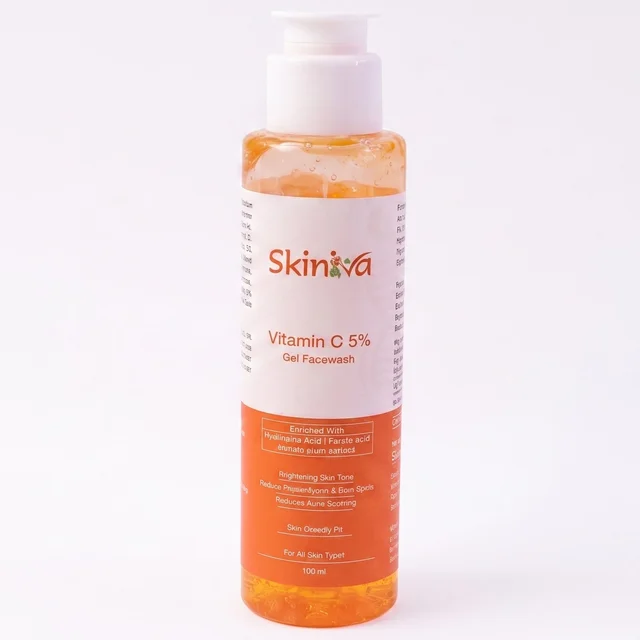 Brightening Vitamin C Face Wash – Glowing Skin & Deep Cleansing