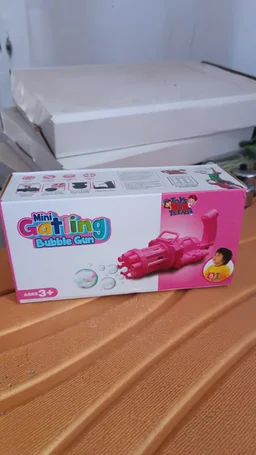 Bubble Gun Toy – 8-Hole Automatic Bubble Maker | Play & Move