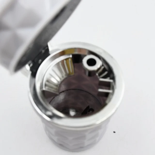 Car Cupholder Ashtray – LED Light, Lid & Portable Bin | Velvet Wheels