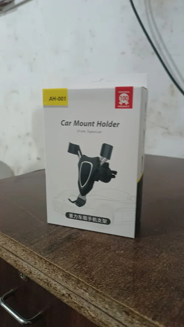 Car Phone Mount – Gravity Grip Mobile Holder | Velvet Wheels