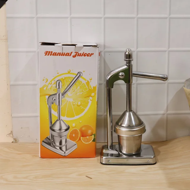 Citrus Juicer – Heavy Duty Manual Press for Maximum Extraction