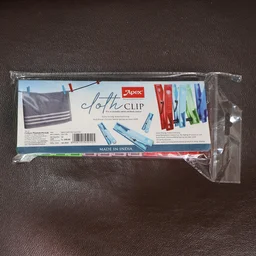 Cloth Clips Set of 12 – Durable Plastic Laundry Pegs with Strong Grip