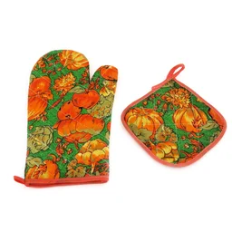 Cotton Oven Mitt – Heat Resistant & Stylish | Bake & Dwell