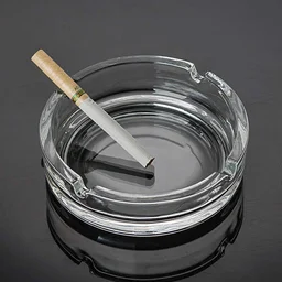 Crystal Glass Ashtray – Elegant Round Cigar & Cigarette Decor | Styleva
