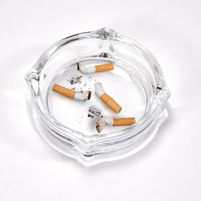 Crystal Glass Ashtray – Elegant Round Design for Home & Office | Styleva