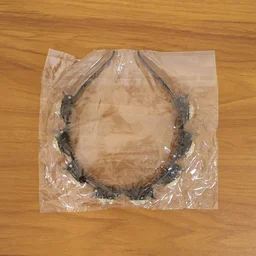 Crystal Studded Hairband – Elegant Accessory for Women & Girls