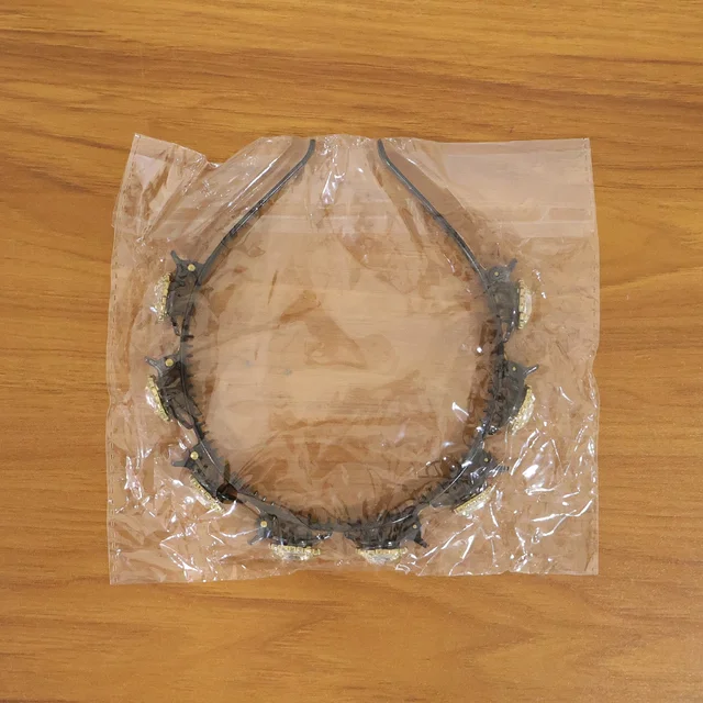 Crystal Studded Hairband – Elegant Accessory for Women & Girls