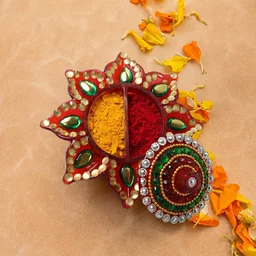 Decorative Kumkum Dani – Handcrafted with Stone Work Lid