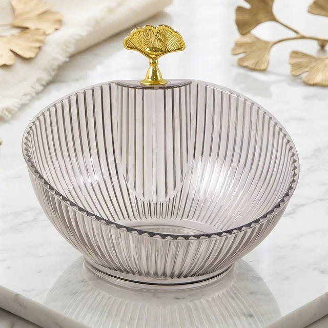 Decorative Plastic Fruit Bowl – Elegant Gold Accent for Dining