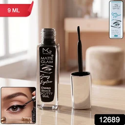 Deep Black Matte Eyeliner – Smudge Proof, Long Lasting