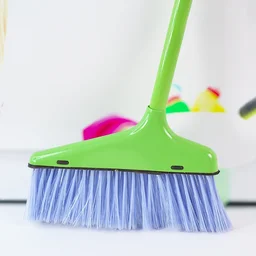 Dustpan and Brush Set – Ergonomic Handle for Easy Sweeping