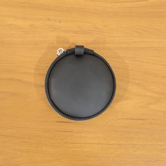 Earphone Carrying Case – Compact Hard Shell with Zipper Closure