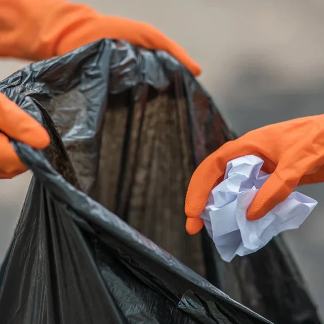 Eco-Friendly Disposable Garbage Bags – Durable 8 pcs Set