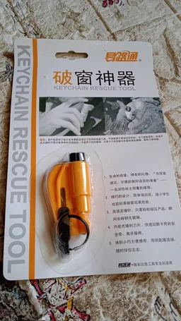 Emergency Safety Cutter – 2-in-1 Car Escape Tool | Safora