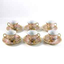Floral Porcelain Tea Cup and Saucer Set – Elegant Gold Detailing