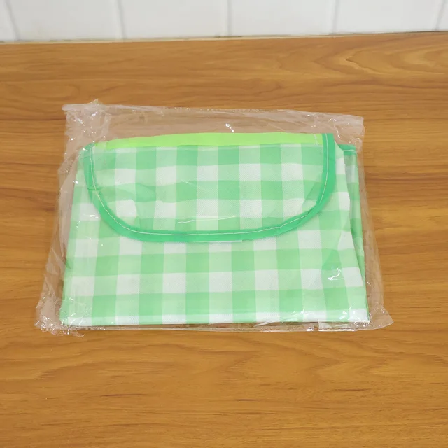 Foldable Picnic Mat – Portable, Waterproof & Easy to Carry