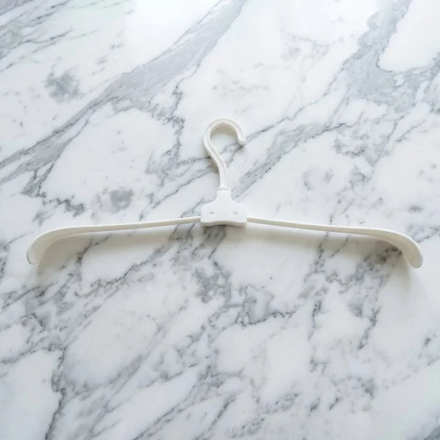 Foldable Plastic Clothes Hanger – Space Saving & Travel Friendly