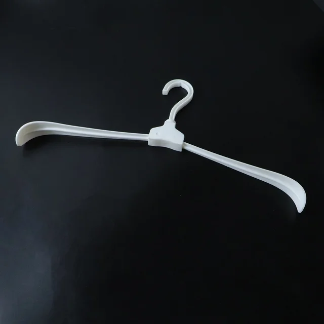 Foldable Plastic Clothes Hanger – Space Saving & Travel Friendly