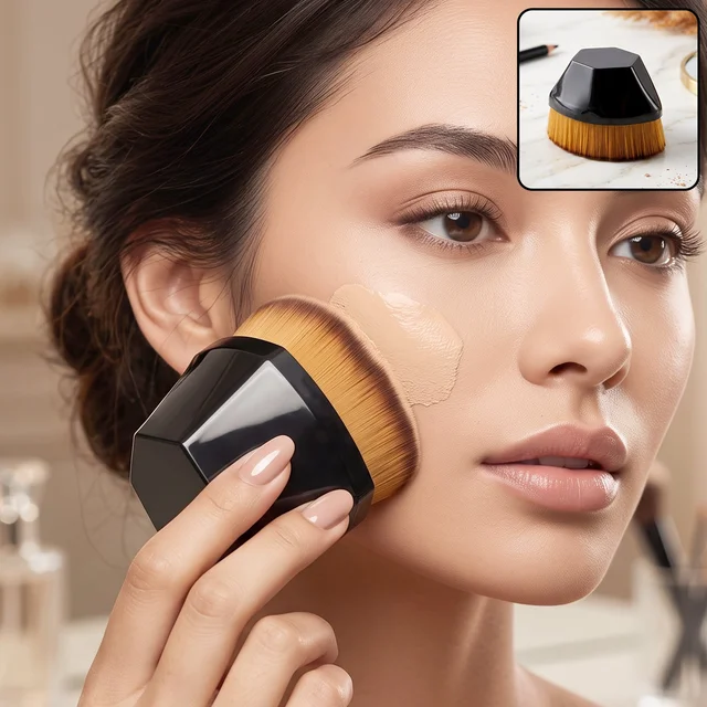 Foundation Makeup Brush – Soft Bristles & Portable Case | BeautyBare (B Grade)