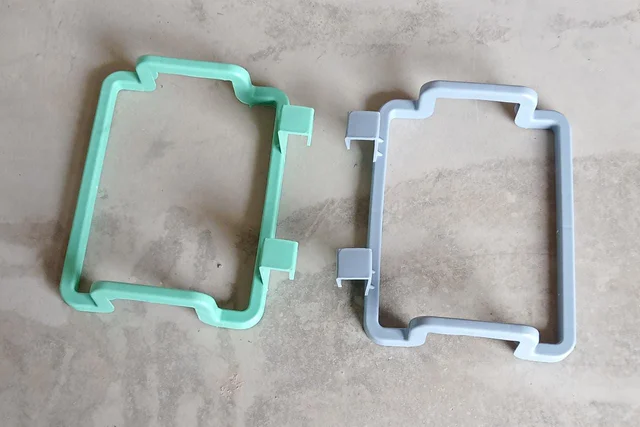 Garbage Bag Holder – Kitchen Door & Cupboard Storage | Storenzo