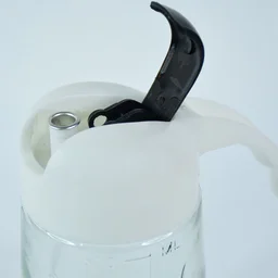 Glass Oil Bottle Dispenser 630ml – Automatic Lid & Drip-Free Pour