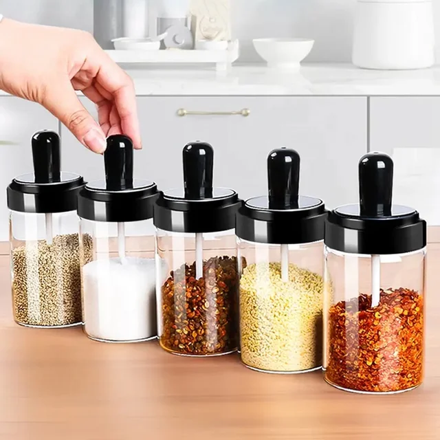 Glass Spice Jar – Attached Spoon & Leakproof Lid | Tidy Table