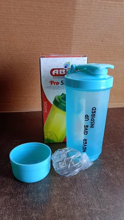 Gym Shaker Bottle – Leakproof & BPA Free for Protein | Own Hydrate