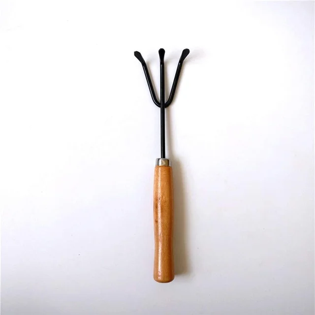 Hand Cultivator – Durable Steel Gardening Tool | XcelCraft