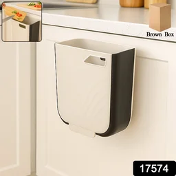 Hanging Trash Can – Collapsible & Portable | Velvet Wheels