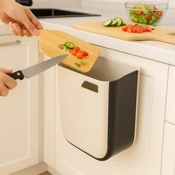 Hanging Trash Can – Collapsible & Portable | Velvet Wheels