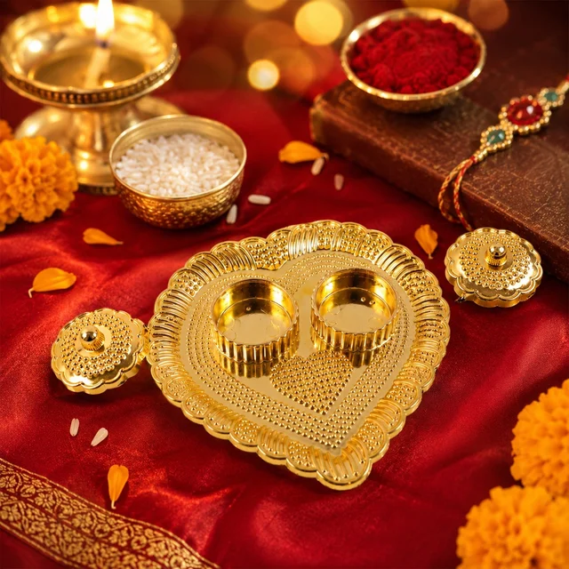 Heart Shaped Kumkum Holder – Elegant Puja Decor for Daily & Festive Rituals