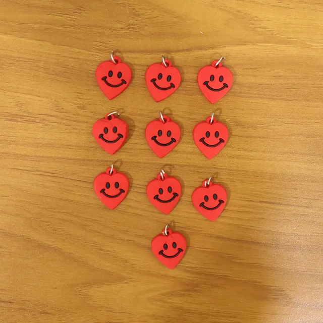 Heart-Shaped Smile Keychains – Vibrant & Durable Accessory Set