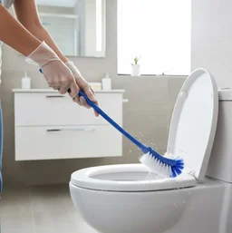 Hockey Stick Toilet Brush – Ergonomic 2-in-1 Cleaner | Velvet Wipe