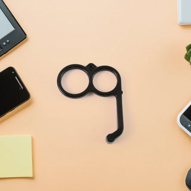 Hook-style Plastic Mobile Stand – Compact Universal Support