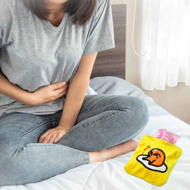Hot Water Bag – Yellow Duck Cover for Pain Relief & Warmth | FitFuzion